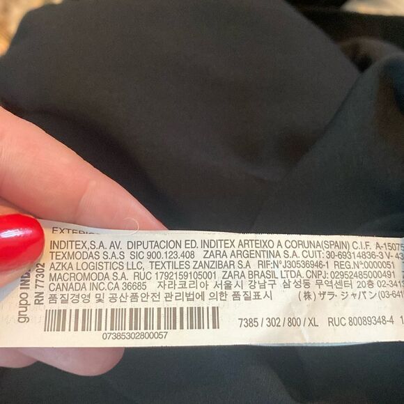 Like New Zara Voluminous Ruching Smocked Balloon Sleeves Side Zipper Black Dress - Picture 6 of 12